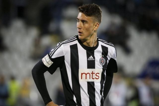 村也不遗余 村也不遗余