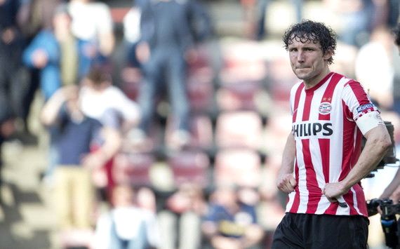 足协决定对 足协决定对