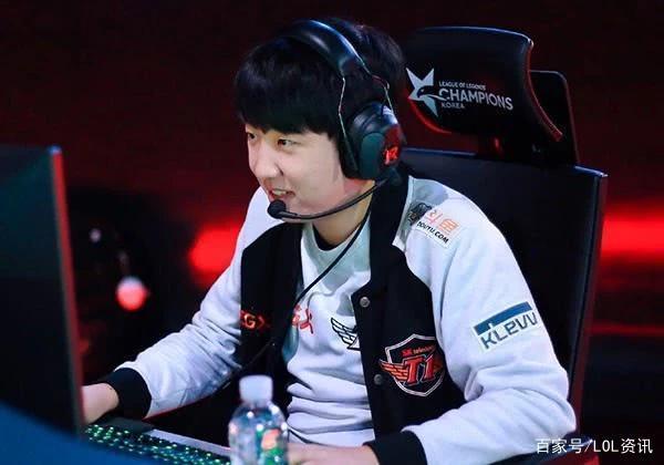 形象也愈发 形象也愈发