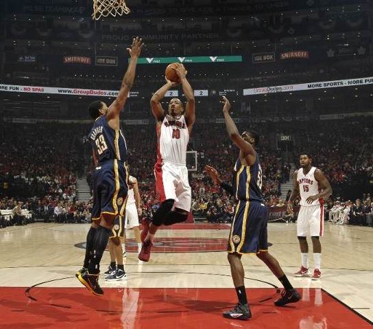 他独造两球 他独造两球